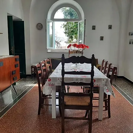 Casa Gazzano Tatil Evi *