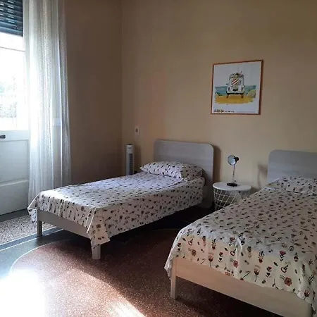 בית נופש Casa Gazzano אימפריה