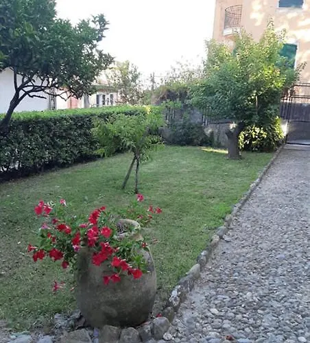 בית נופש Casa Gazzano אימפריה